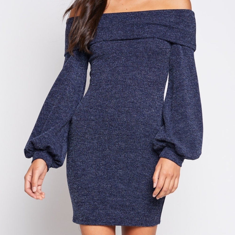 Off shoulder bubble sleeve mini dress